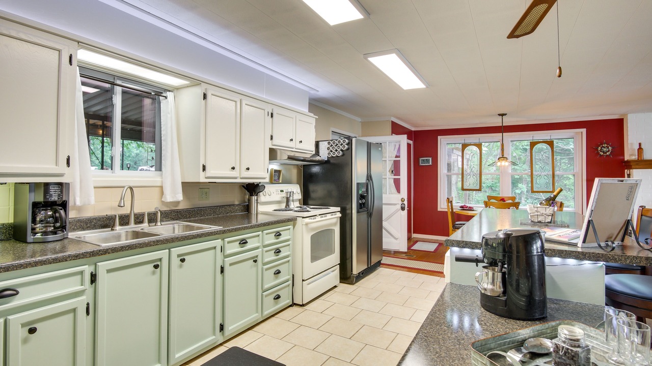 Photo of Kitchen in Longtown