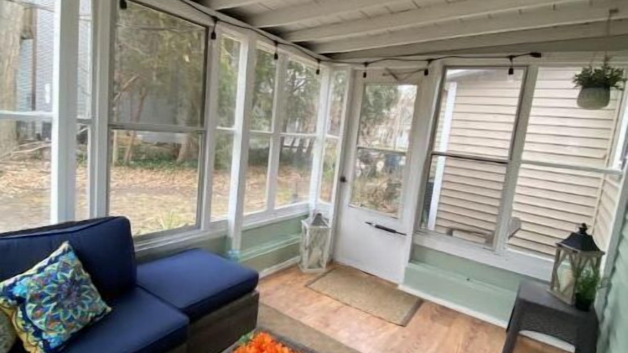Photo of Livingroom in Saugatuck