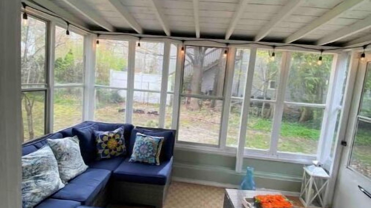 Photo of Livingroom in Saugatuck