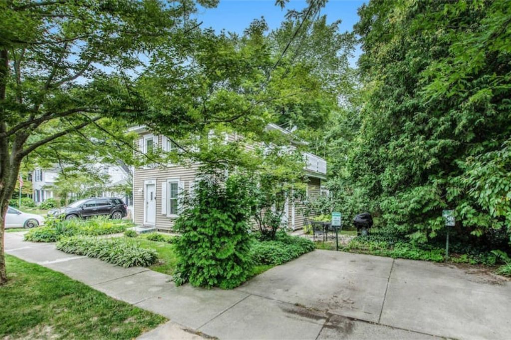 Photo of Outdoor in Saugatuck