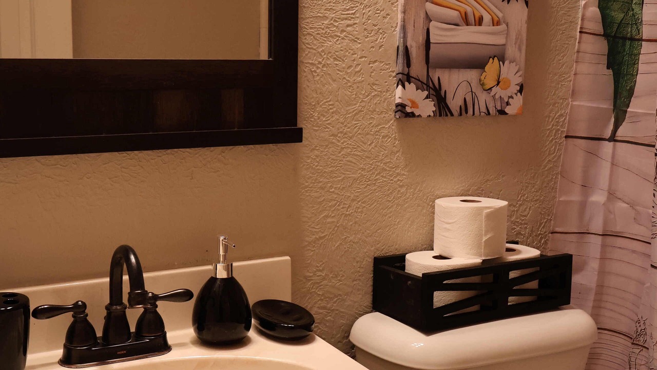 Photo of Bathroom in Atascocita