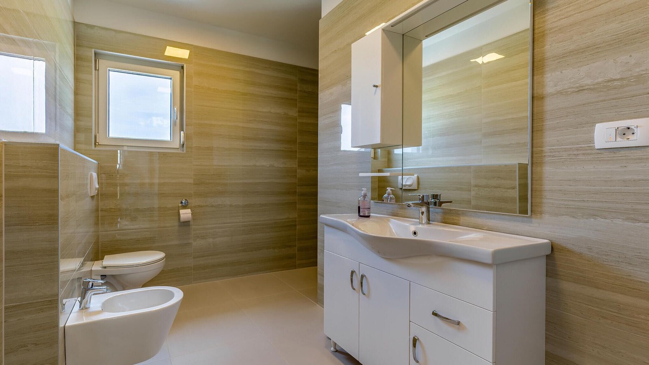 Photo of Bathroom in Skatari
