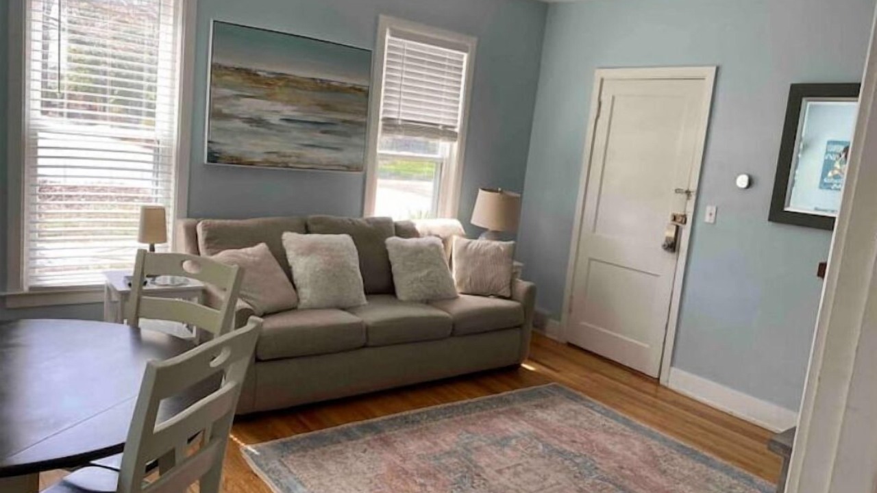 Photo of Livingroom in Saugatuck