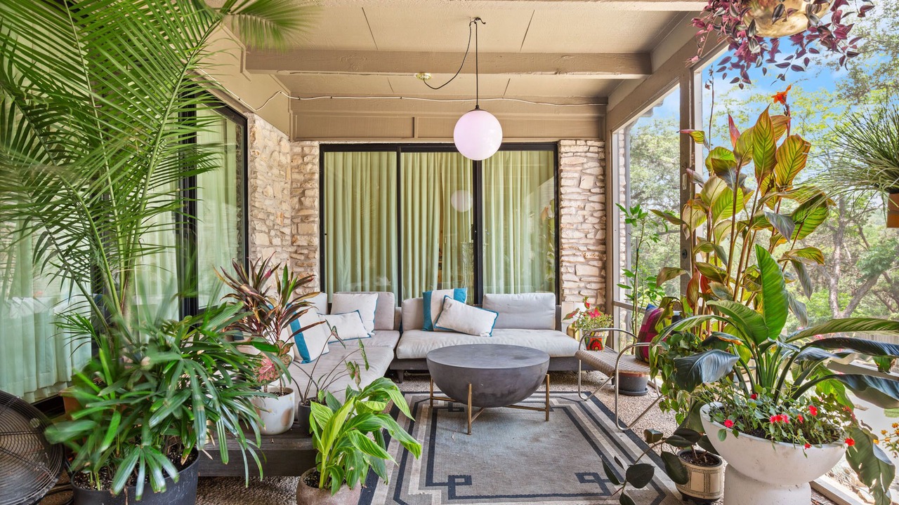 Photo of Patio Balcony in Barton Hills