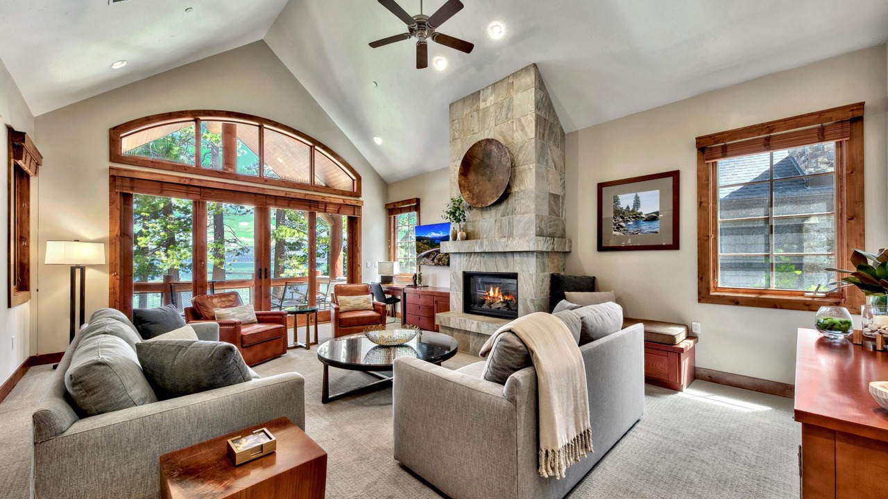 Photo of Livingroom in Sierra Shores
