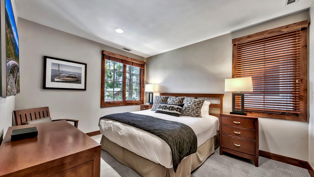 Photo of Bedroom in Sierra Shores