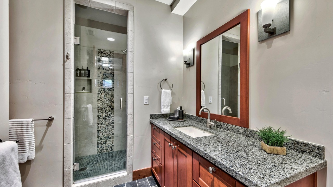 Photo of Bathroom in Sierra Shores