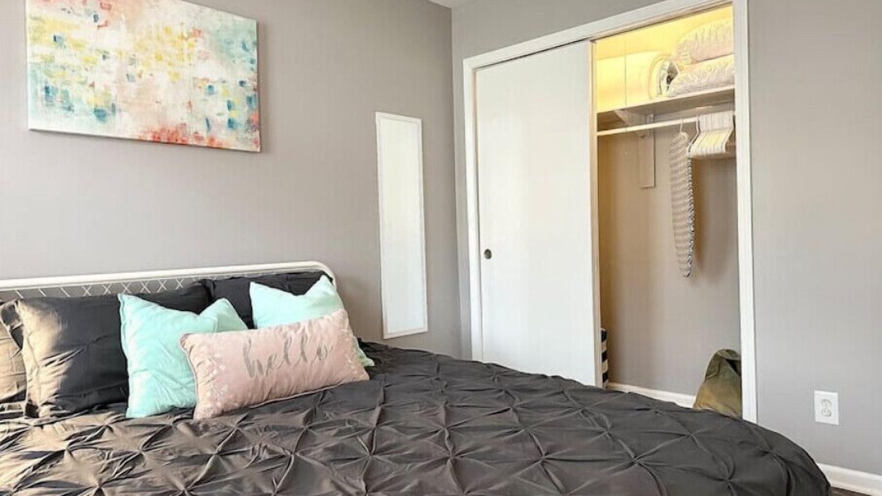 Photo of Bedroom in Yorkville
