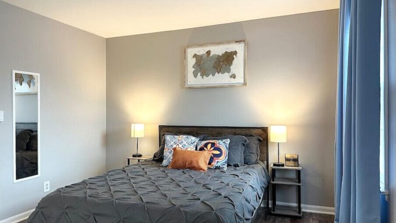 Photo of Bedroom in Yorkville