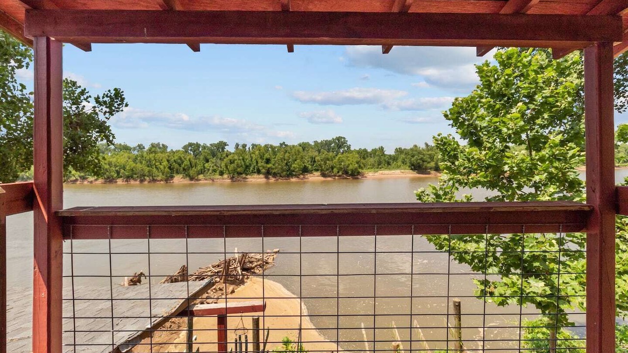 Photo of Patio Balcony in Shreveport