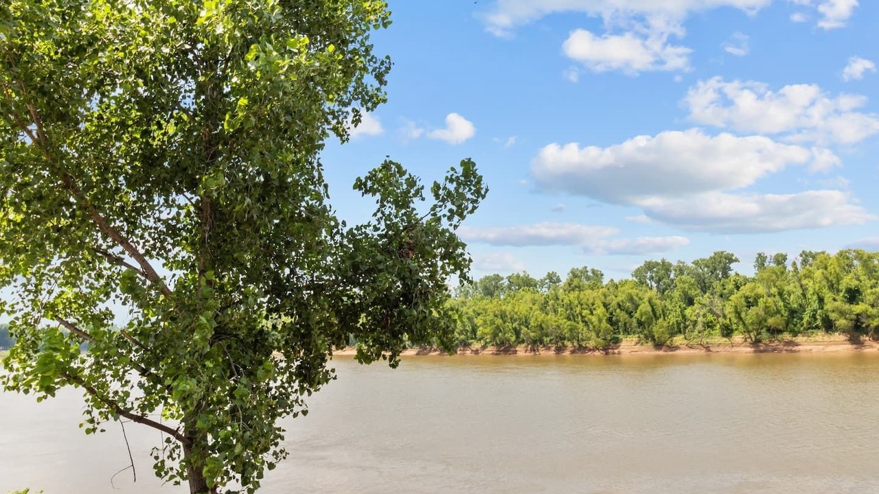 Photo of Others in Shreveport