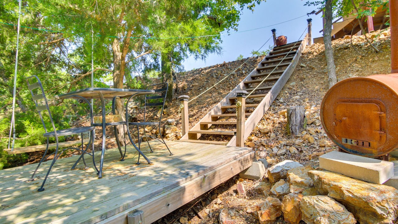 Photo of Outdoor in Clayton