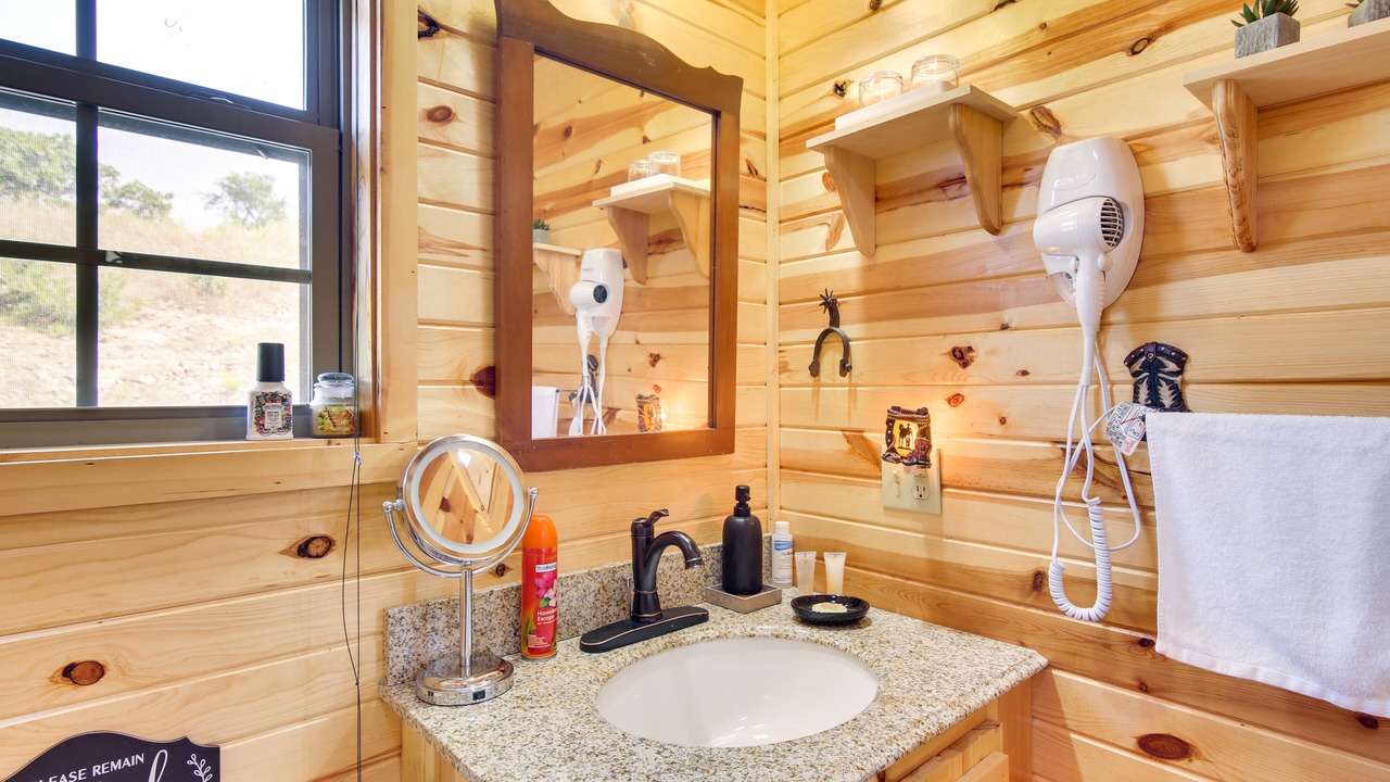 Photo of Bathroom in Clayton