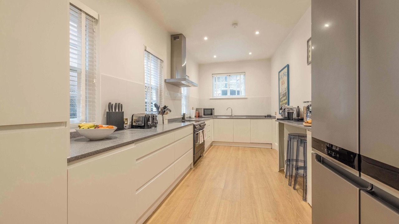 Photo of Kitchen in Windsor City Centre