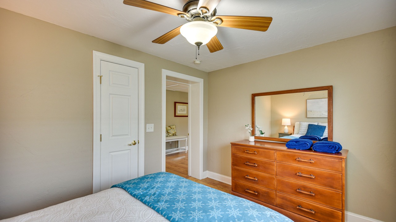 Photo of Bedroom in Gloucester Point