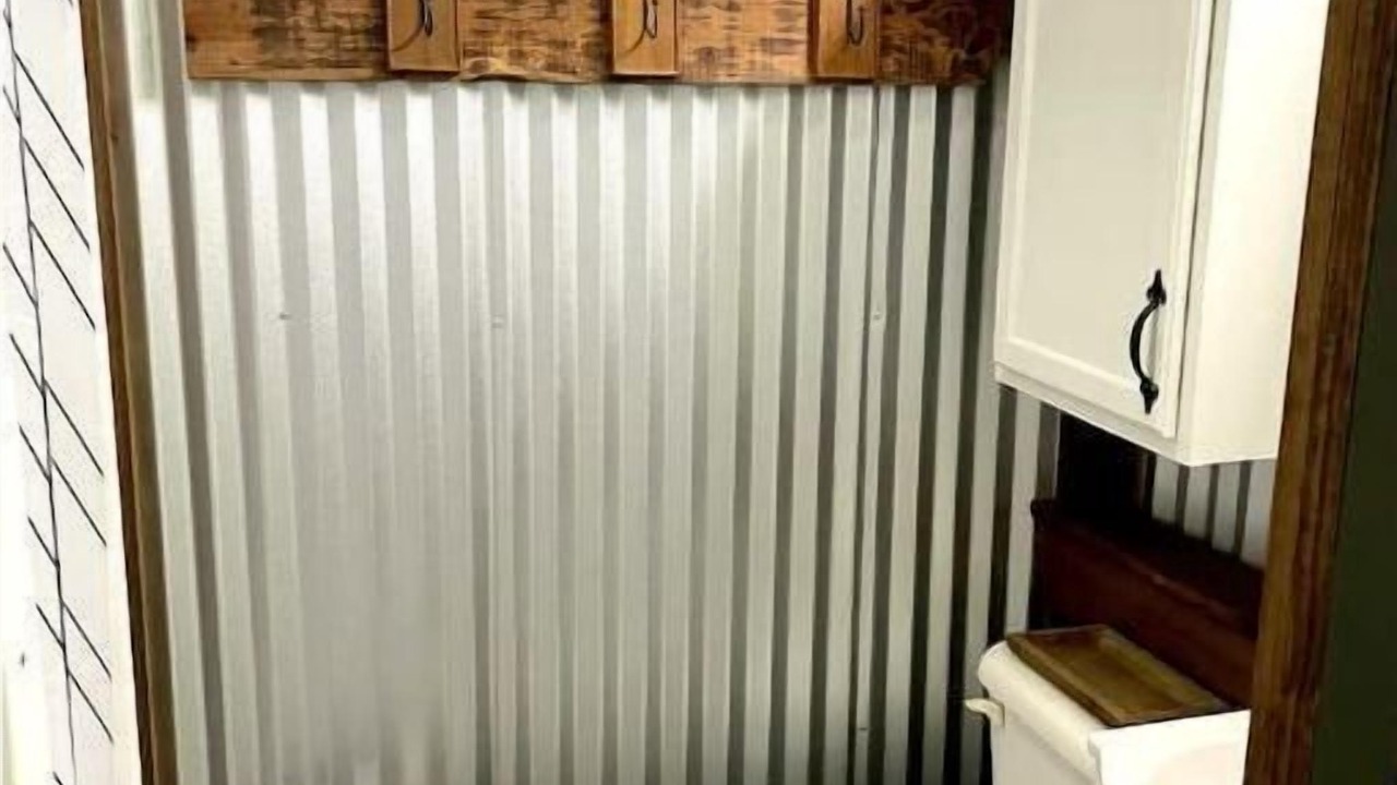 Photo of Bathroom in New Iberia