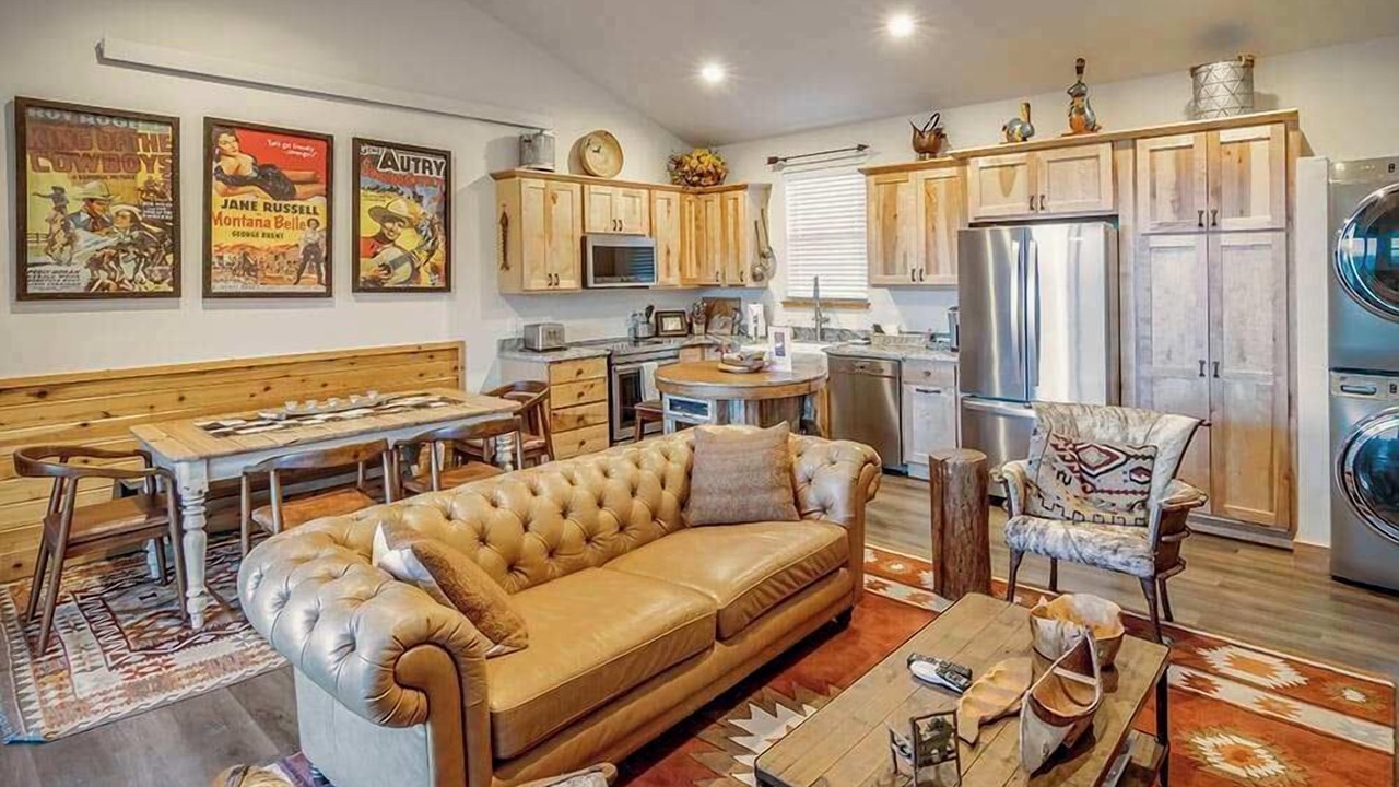 Photo of Livingroom in Emigrant