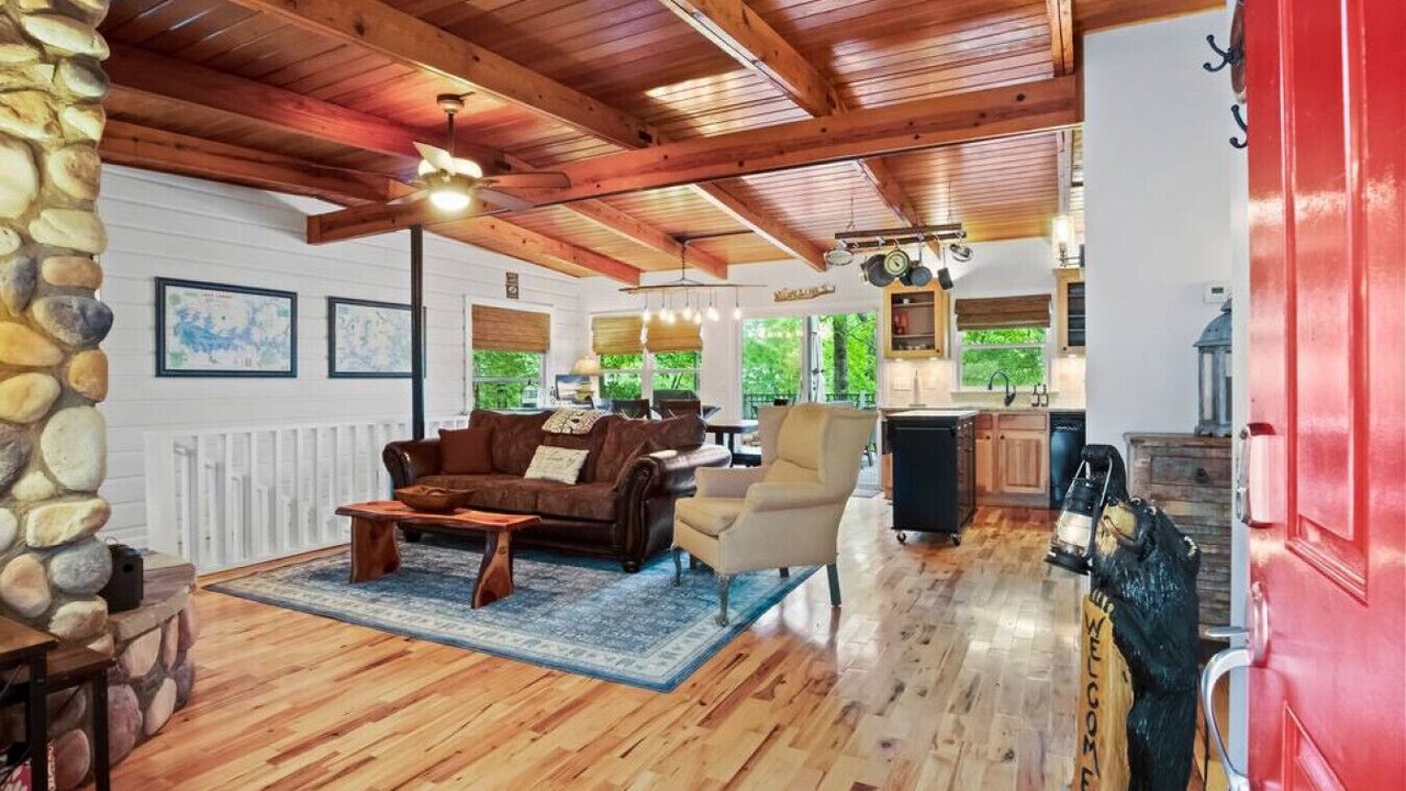 Photo of Livingroom in Gainesville