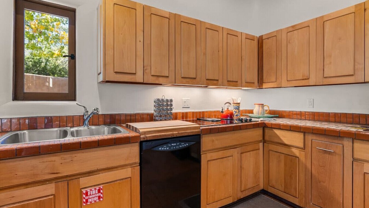 Photo of Kitchen in Northeast Santa Fe