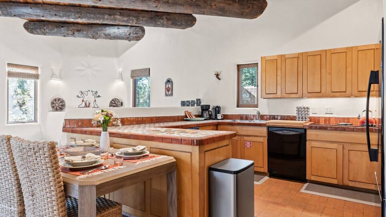 Photo of Kitchen in Northeast Santa Fe