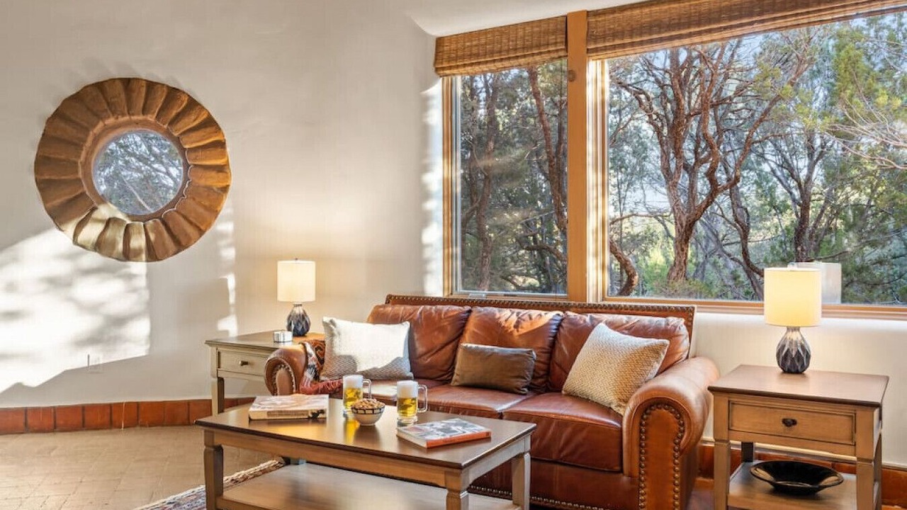 Photo of Livingroom in Northeast Santa Fe