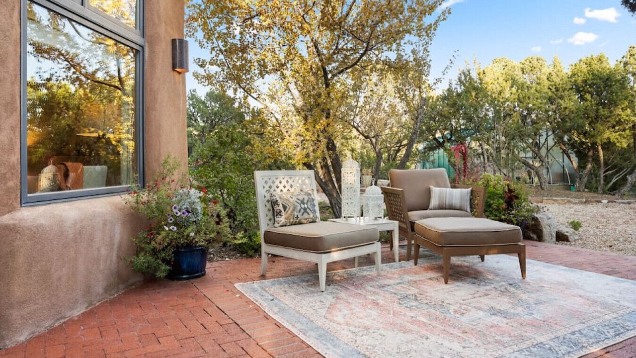 Photo of Patio Balcony in Northeast Santa Fe