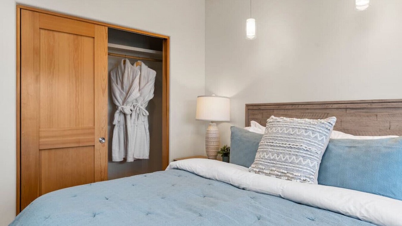 Photo of Bedroom in South Capitol