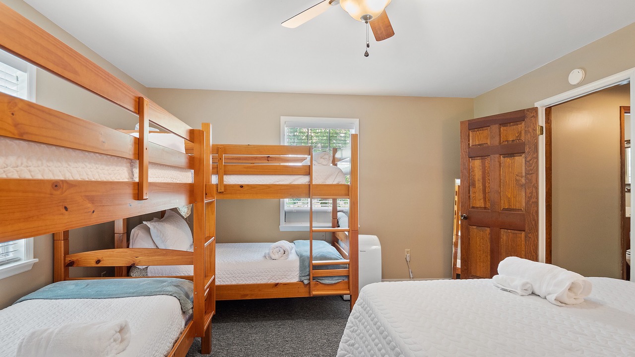 Photo of Bedroom in Cullman