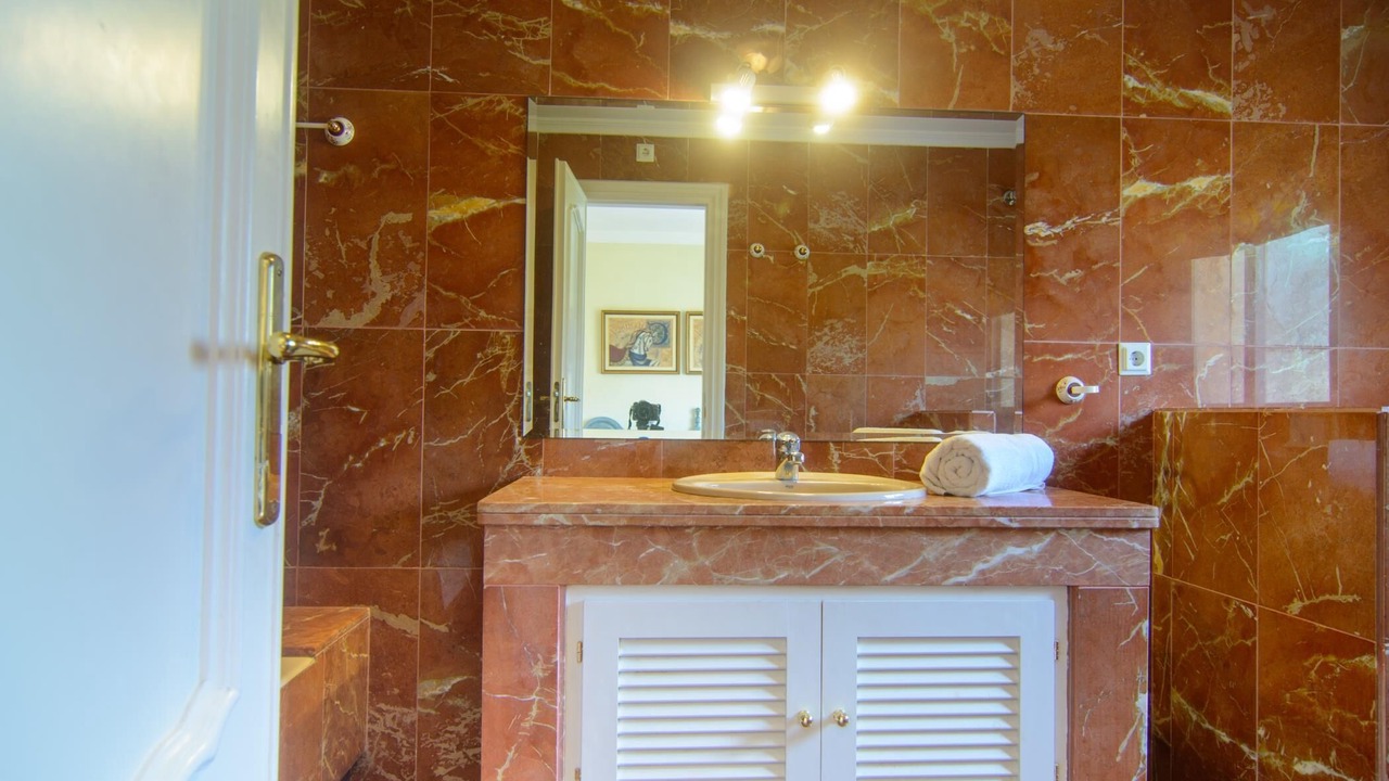 Photo of Bathroom in El Paraiso