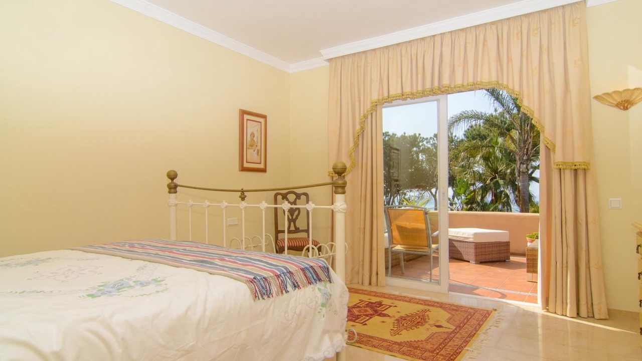 Photo of Bedroom in El Paraiso