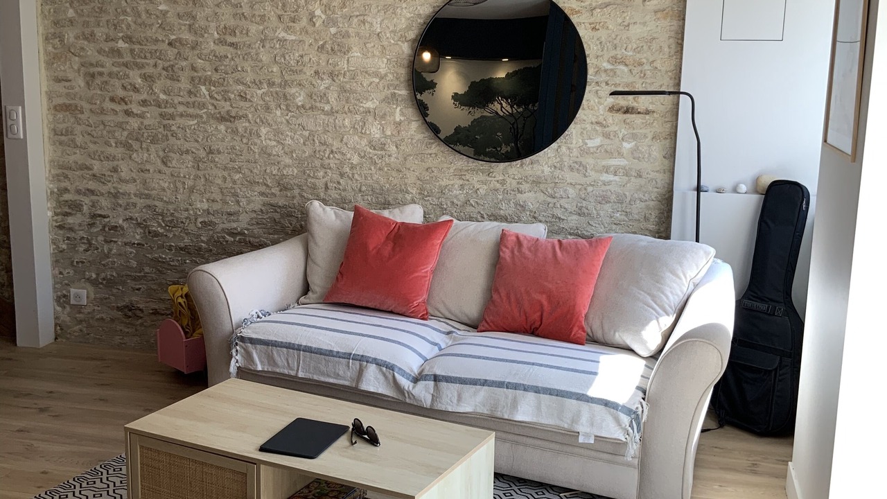 Photo of Livingroom in Saint-Regnobert-de-la-Cote-de-Nacre