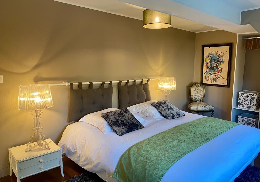 Photo of Bedroom in Aillant-sur-Milleron