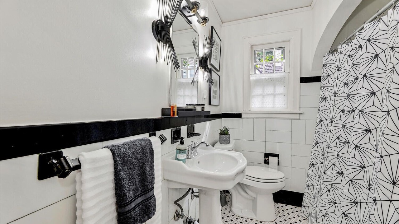 Photo of Bathroom in Sleepy Hollow