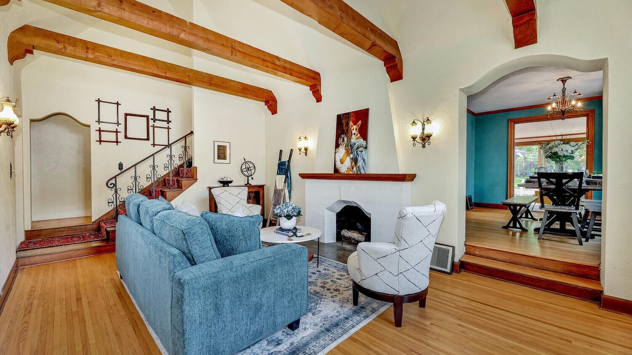 Photo of Livingroom in Sleepy Hollow