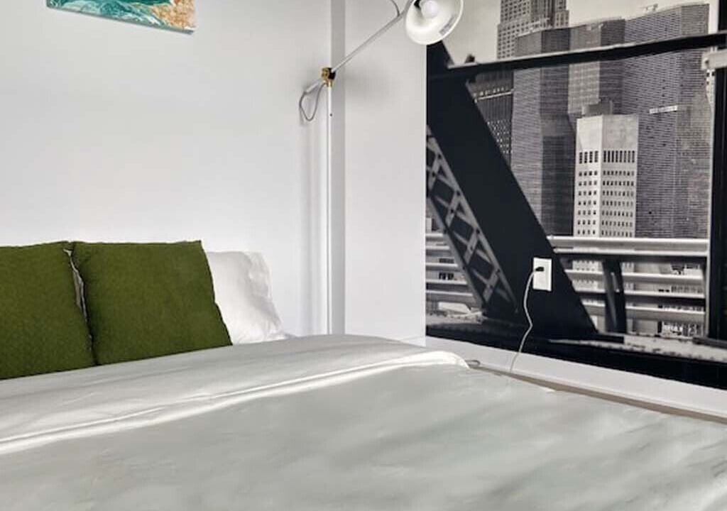 Photo of Bedroom in Quartier des Spectacles