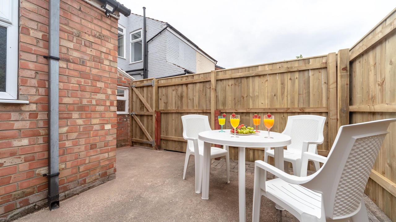 Photo of Outdoor in Hull