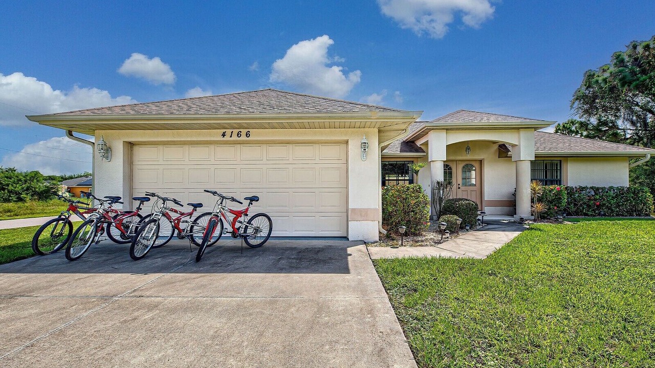 Photo of Outdoor in Gulf Cove