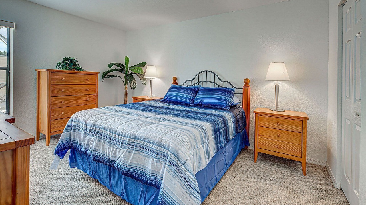 Photo of Bedroom in Gulf Cove