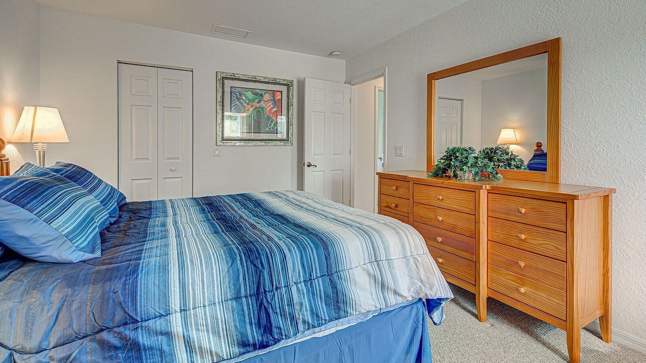 Photo of Bedroom in Gulf Cove
