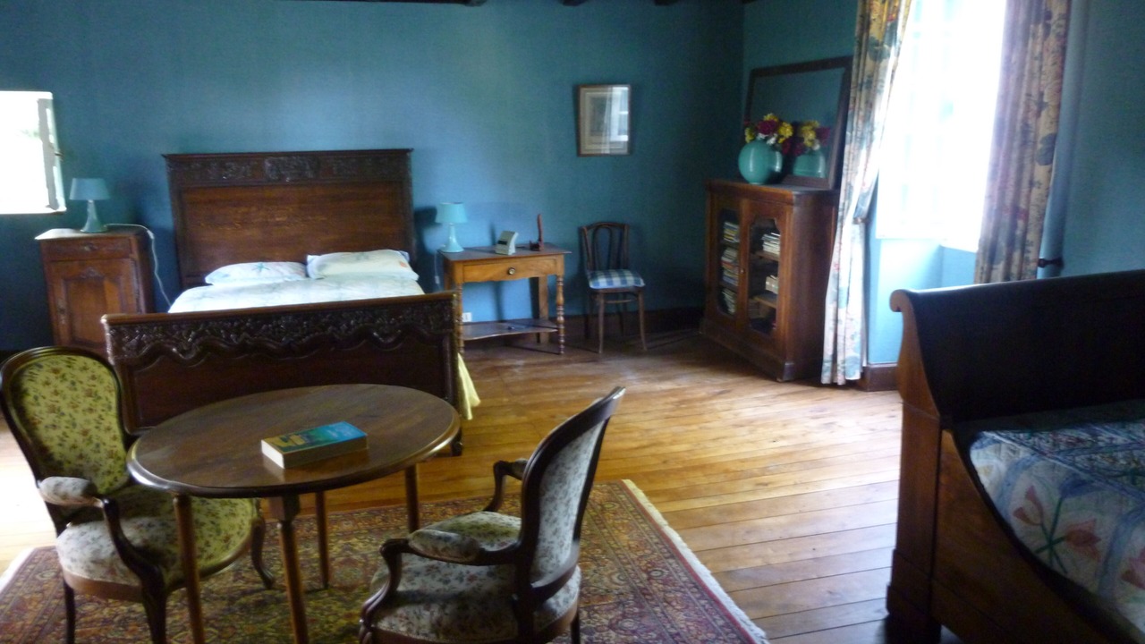 Photo of Bedroom in Genouillac