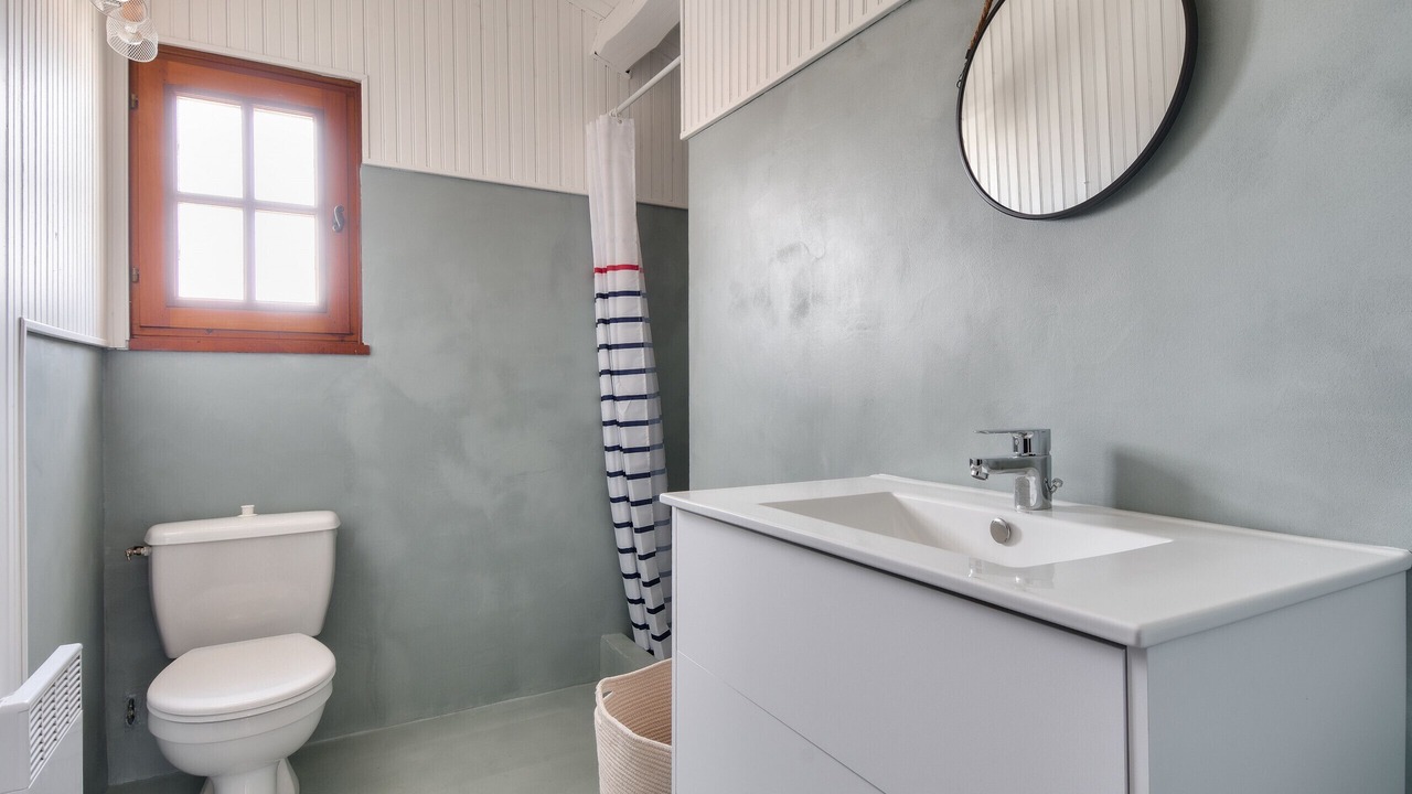 Photo of Bathroom in Noirmoutier-en-l'Ile