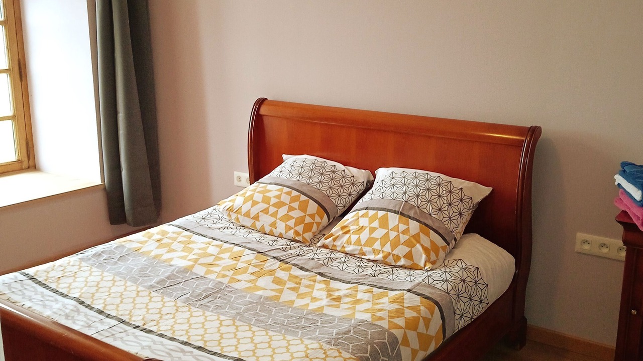 Photo of Bedroom in Charbogne