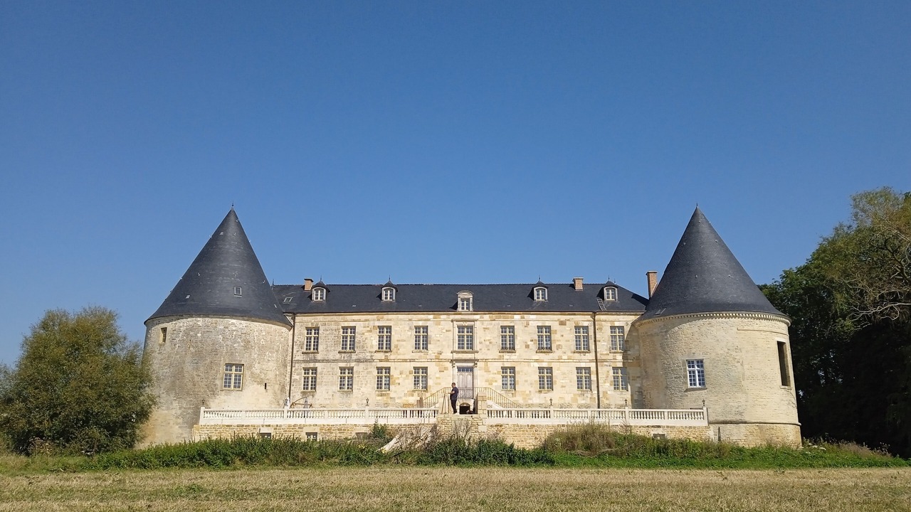 Photo of Others in Charbogne