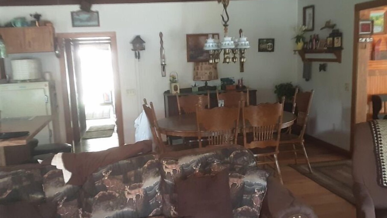 Photo of Livingroom in Owls Head