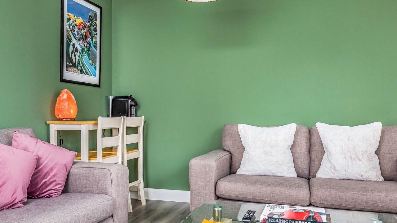 Photo of Livingroom in Westhampnett