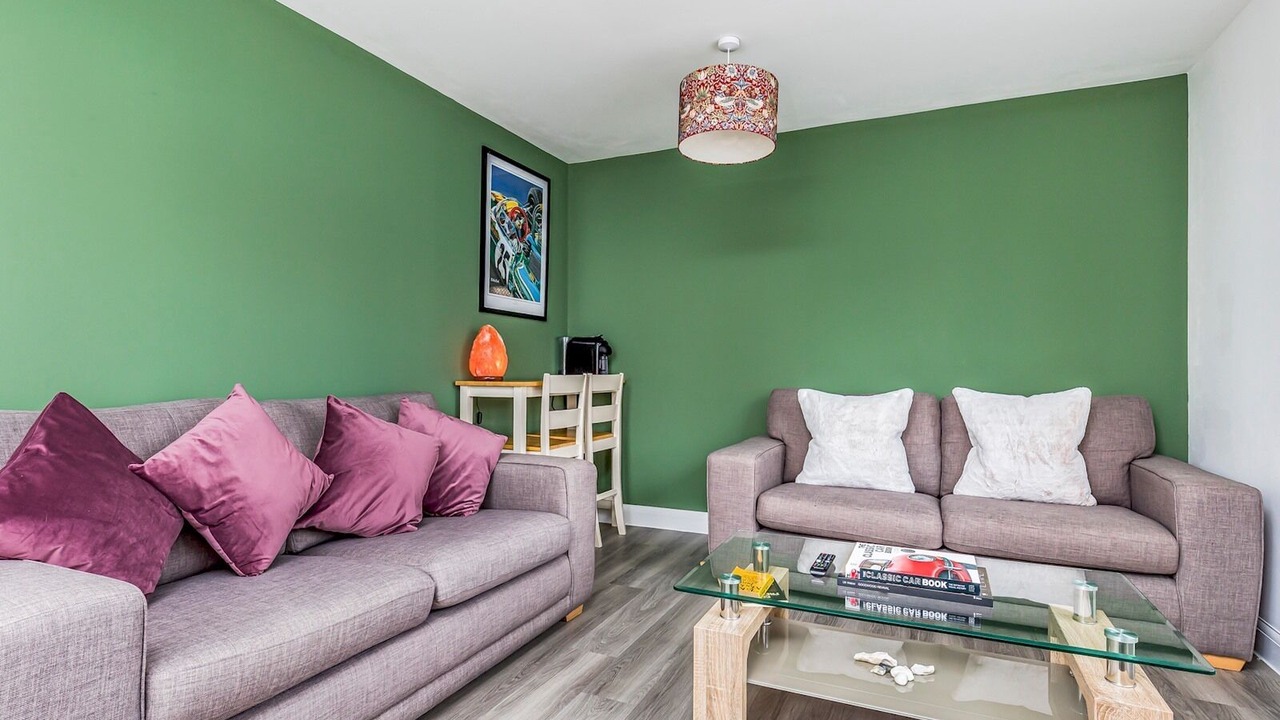 Photo of Livingroom in Westhampnett