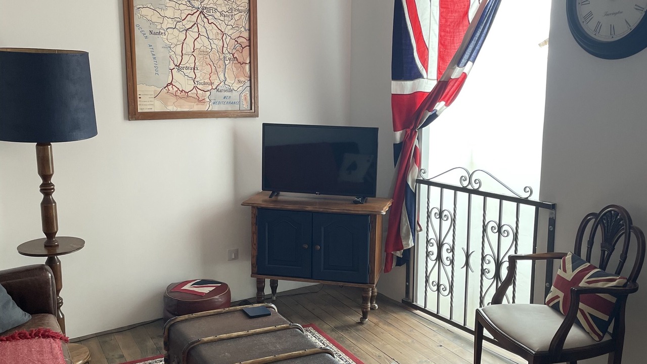 Photo of Livingroom in Quillan