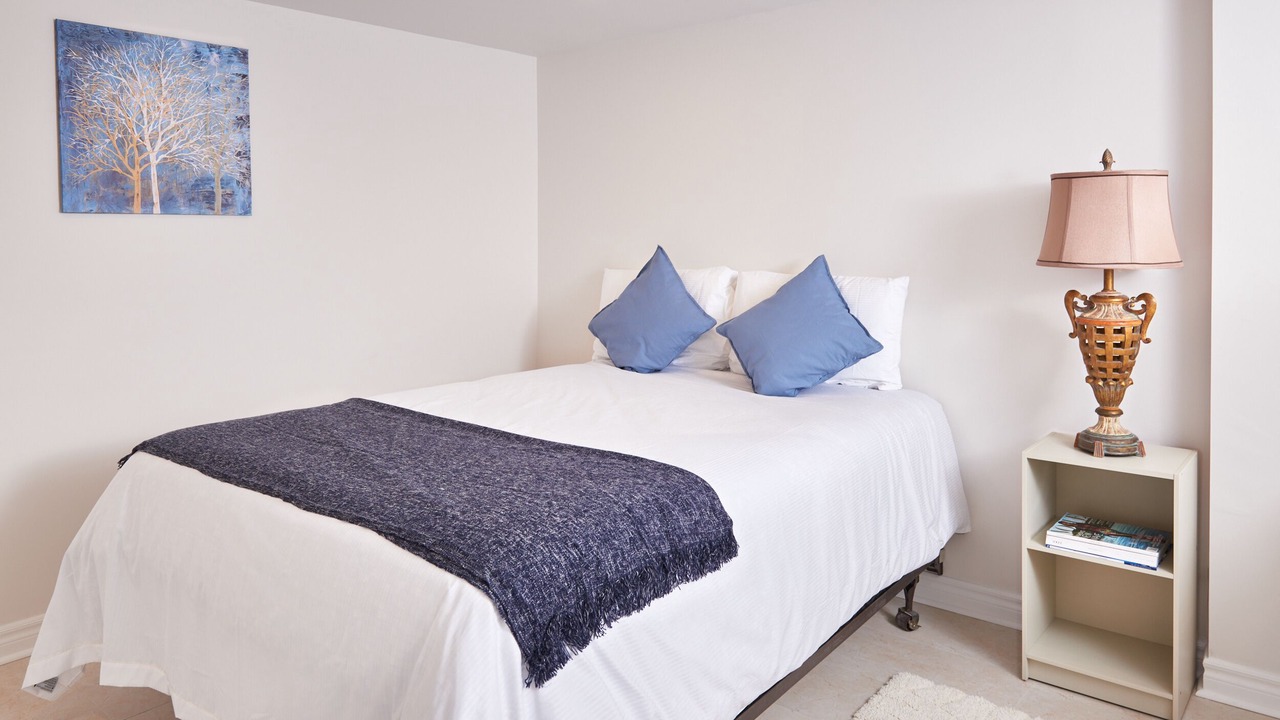 Photo of Bedroom in Aurora