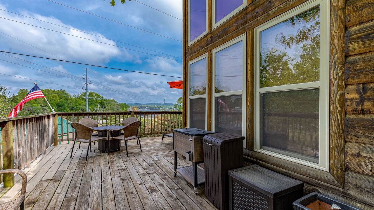 Photo of Outdoor in Grove