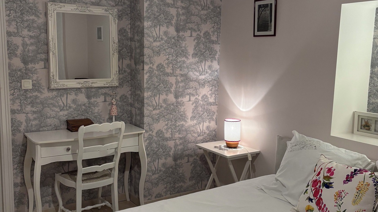 Photo of Bedroom in Marigne-Peuton